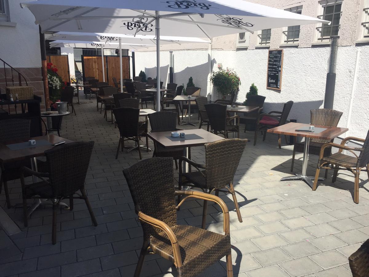 Hotel Ristorante Rostica Bad Urach Exterior foto